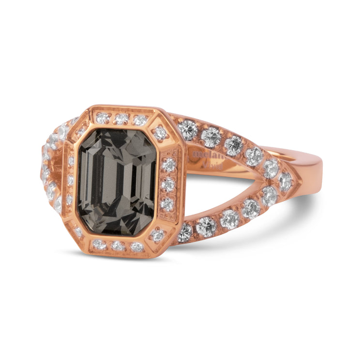 Melano Vivid Behind Grey Eyes Ring Set