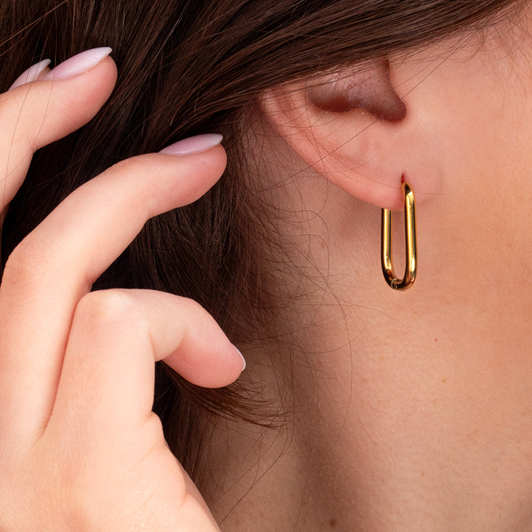 Melano Friends Lila Earrings