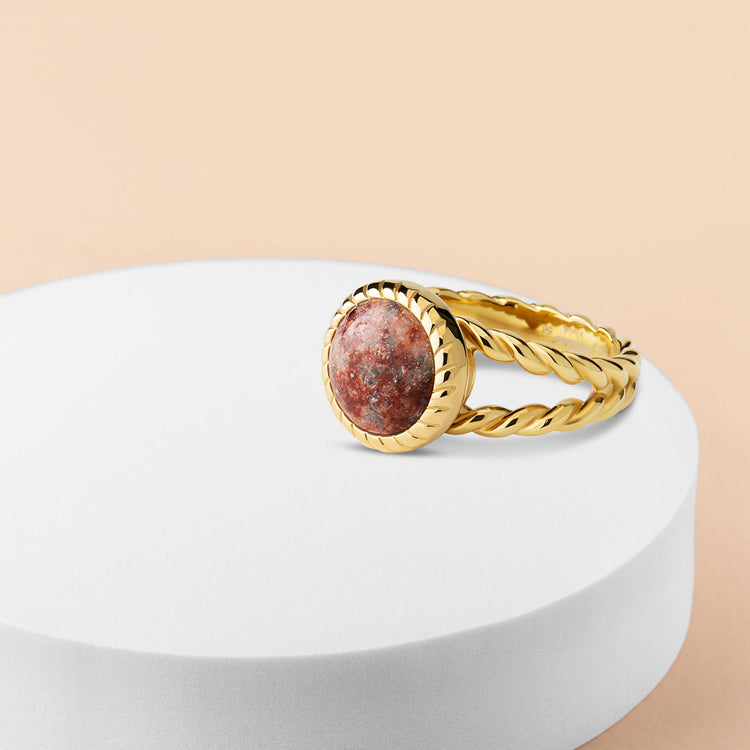 Melano Vivid Crimson Leaves Ring Set