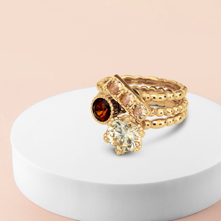 Melano Twisted Radiant Peace Ring Set