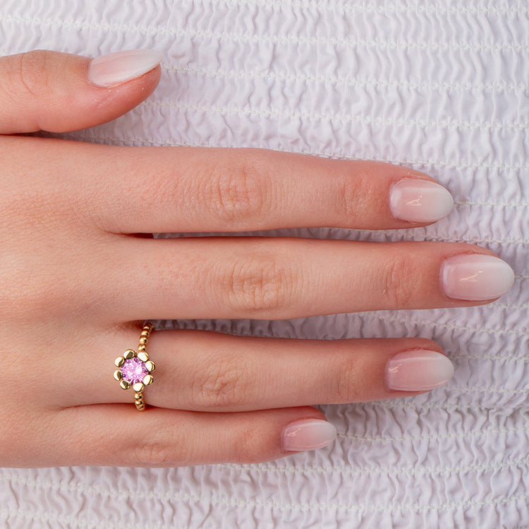 Melano Twisted Huggie Stone