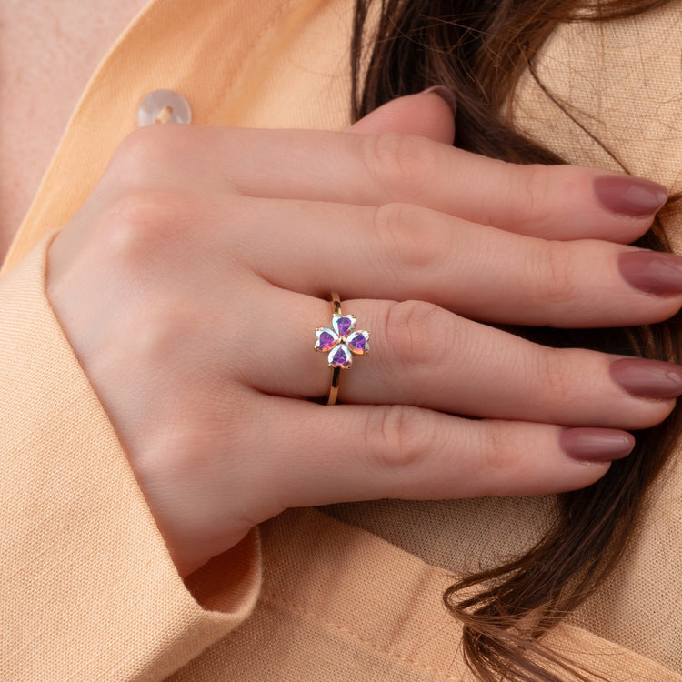 Melano Twisted Heart Clover Steentje