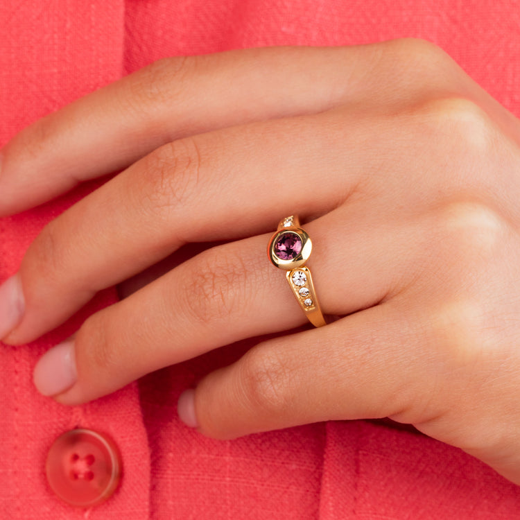 Melano Vivid Valora Ring